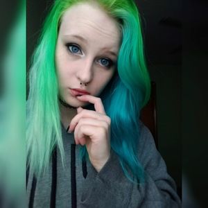 Meet your Posher, Jenna